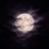 Icône de lune représentant les bonus nocturnes